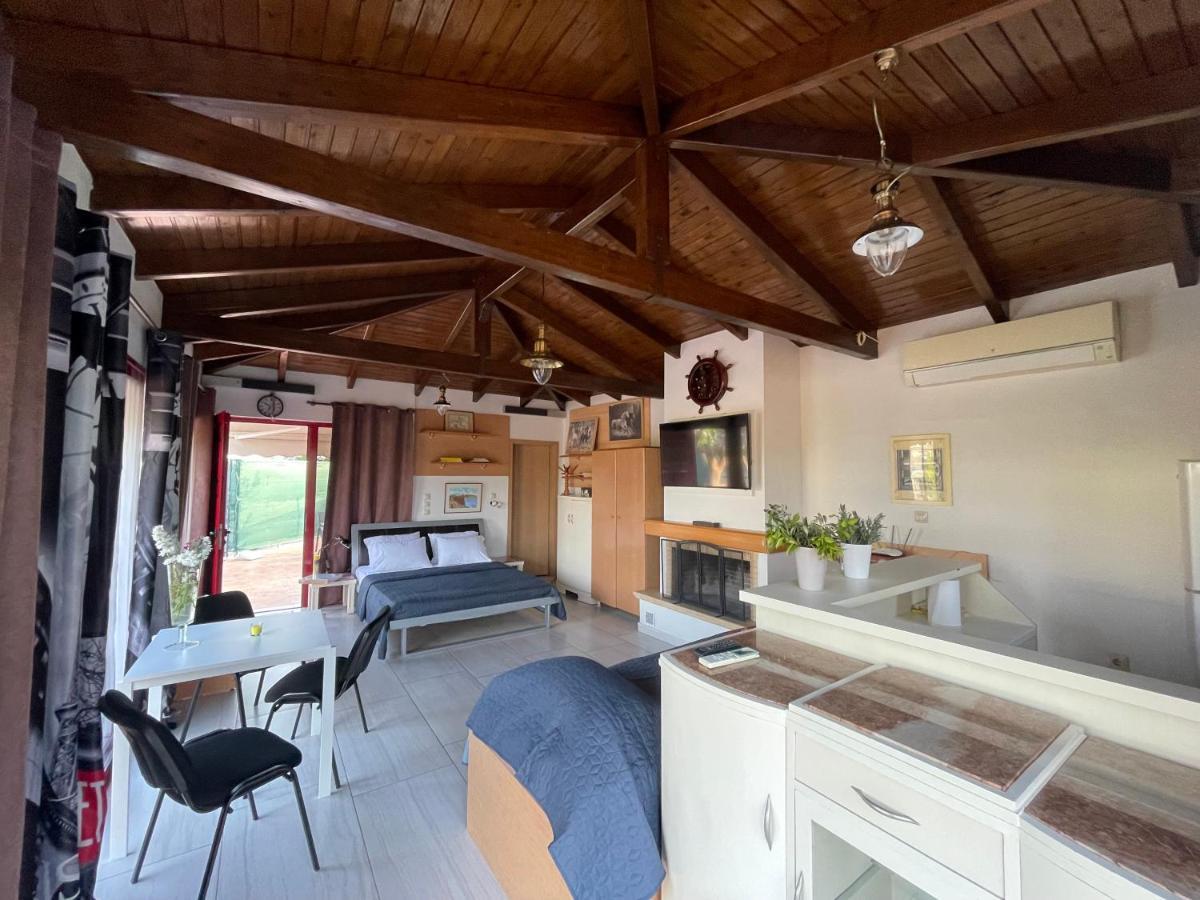 Country Lux Near Airport Holiday home Markopoulo Mesogaias